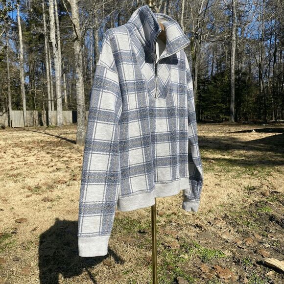 Natural Reflections Grey 1/4 Zip Mock Neck Pullover - Picture 3 of 8